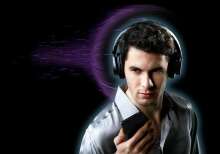 SONY NOISE CANCELLING BLUETOOTH HEADPHONE | MDRZX750DC - Image 2