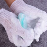 EDEN BATH GLOVE 2 PCS | ISSA-1679 - Image 2