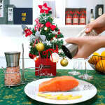 SALT & PEPPER MILLS
